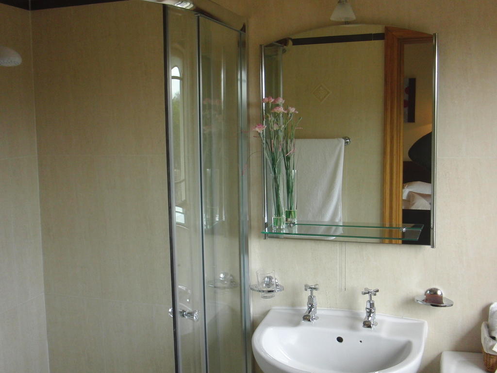 Woodlands House Bed & Breakfast Farranfore Room photo